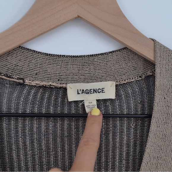 L'AGENCE Millie V-Neck Cardigan Button Down Ribbed Knit in Tan Women's S - Picture 8 of 10